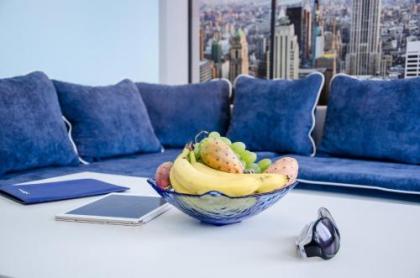 Blue Luxury Apartment - image 9