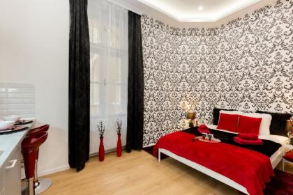 Budapest Holidays Harmony - image 5