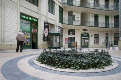 Alice Apartment - image 16