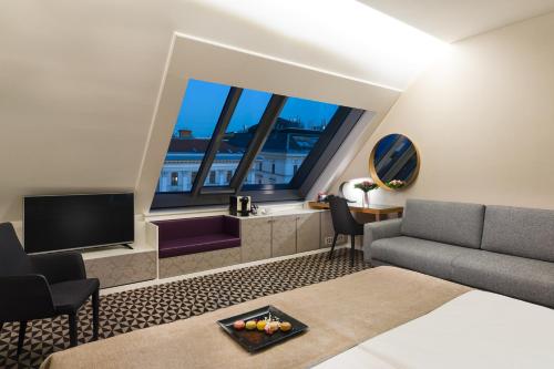 Hotel Moments Budapest - image 5