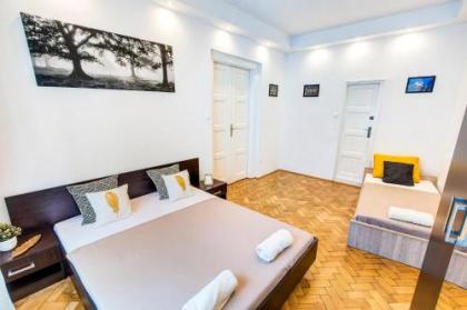 Real Apartments Kertész - image 15