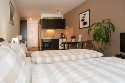 Gloria Apartment - image 10