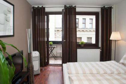 Gloria Apartment - image 8