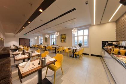 Budget Hotel Victoria - image 9