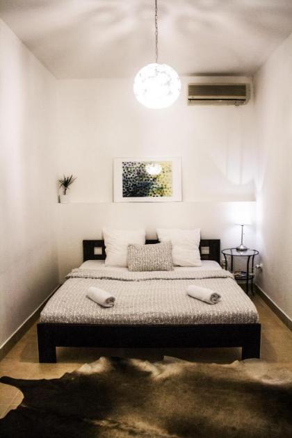 Travel Inn Apartments - image 14