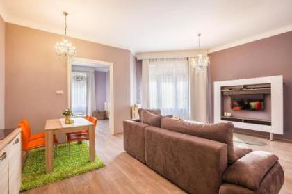 Two Couples Apartment - image 3
