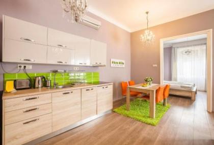 Two Couples Apartment - image 7