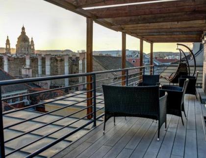 Budapest Harmony Apartments - image 8