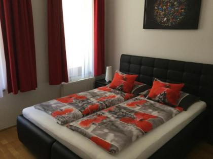 Lia's Apartment in Gozsdu - image 3