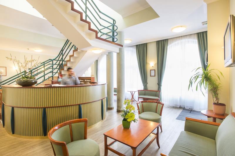 Baross City Apartments - image 2