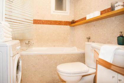 Katrin Apartment - image 5