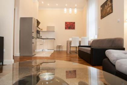 Anna Apartment - image 18