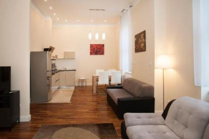 Anna Apartment - image 2