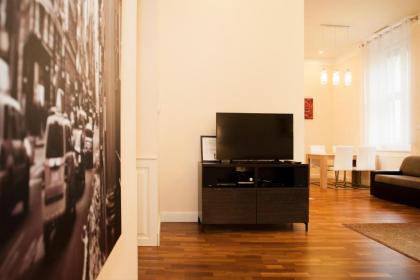Anna Apartment - image 5