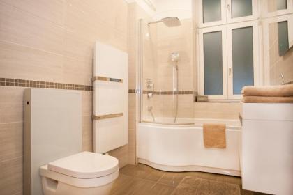 Anna Apartment - image 9