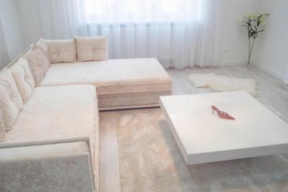 Sofia Apartment - image 3