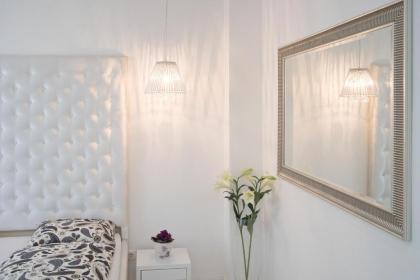Sofia Apartment - image 5