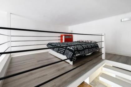 Vanesia Boutique Apartment - image 1