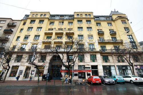 Vanesia Boutique Apartment - image 2