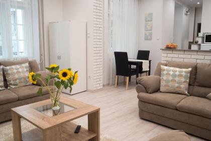 Gerda Apartment - image 3
