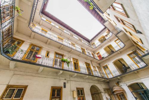 happy home Budapest JOY - image 5