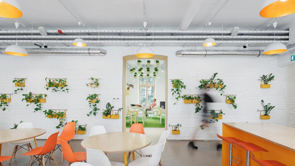 Flow Hostel - main image