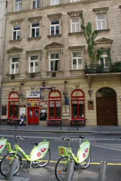 Supreme City Center Apartment - image 18