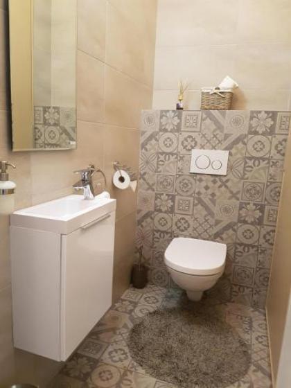 Supreme City Center Apartment - image 20