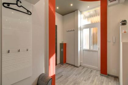 Tamara Apartment - image 15