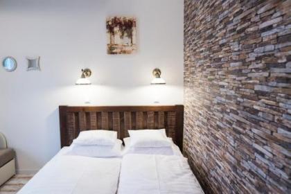 All In Apartman III. - image 12