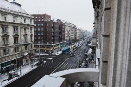 All In Apartman III. - image 17