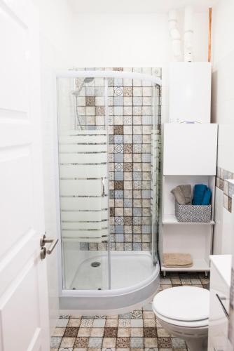 All In Apartman III. - image 5