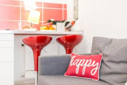 happy home Budapest FOX - image 4