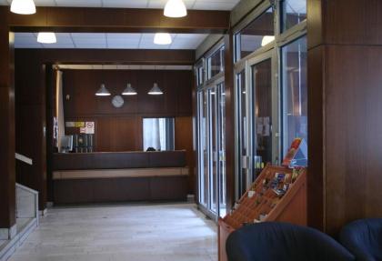Margaret Bridge Studio Apartment - image 6