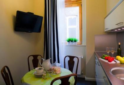 Golden Stars Budapest Apartments - image 17
