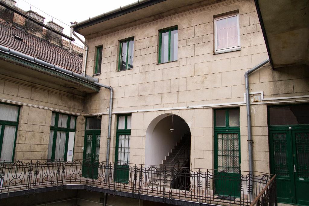 Somogyi Apartman - image 4