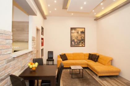 Dominique apartment - image 1