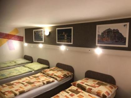 Opera Hostel Budapest - image 20