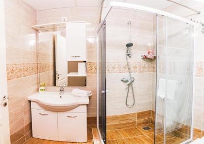 Centric Lifestyle Apartments - image 5
