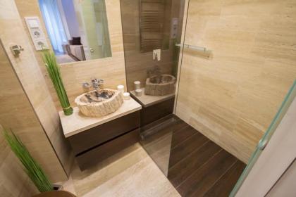 Gold Apartman - image 8