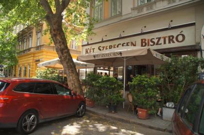 Liszt Ferenc Boutique Apartment - image 10