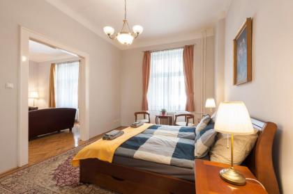 Liszt Ferenc Boutique Apartment - image 14