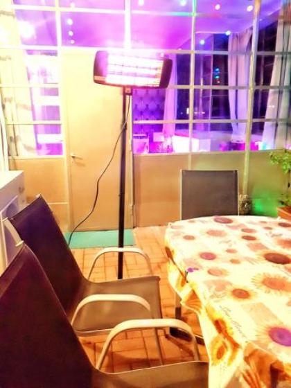 Rumbach Terrace Apartman - image 17