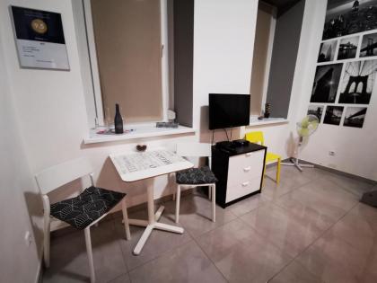 Keleti Studio Apartman - image 13