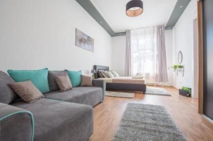 Real Apartments Zichy - image 13