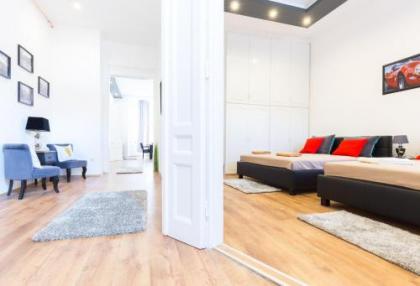 Real Apartments Zichy - image 17