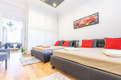 Real Apartments Zichy - image 19