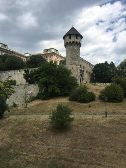 Castel view apartment - image 17