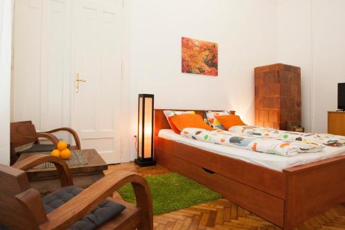 Ariel Studio Close to St. Stephen Basilica - image 5