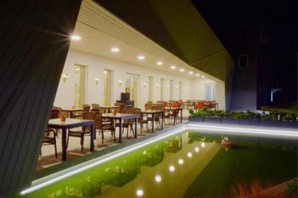 Anna Hotel - image 1
